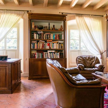 Suite & Apartment In Villa Del 1700 Gavardo Exterior foto